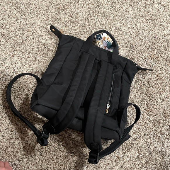 NWT travelon backpack - Picture 12 of 12